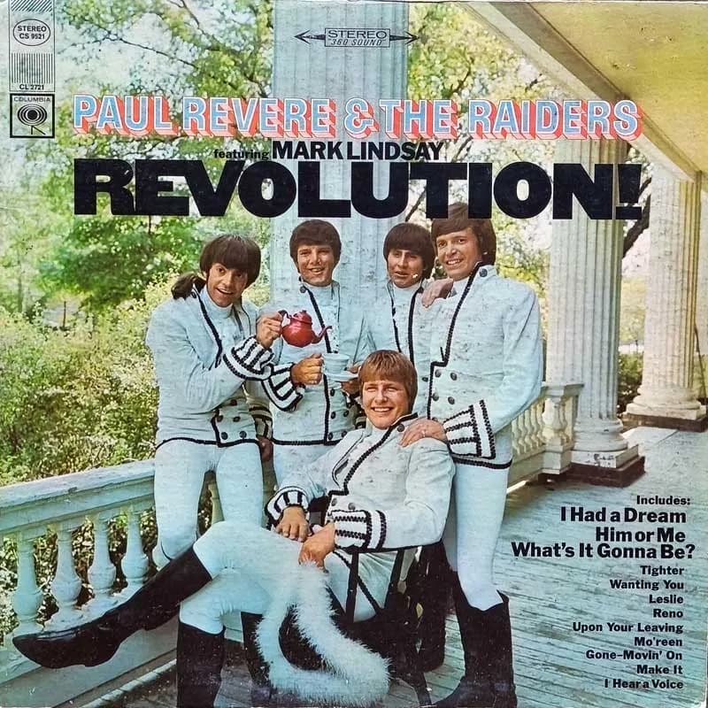 PAUL REVERE & THE RAIDERS - REVOLUTION !